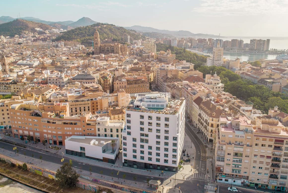 H10 Croma Malaga